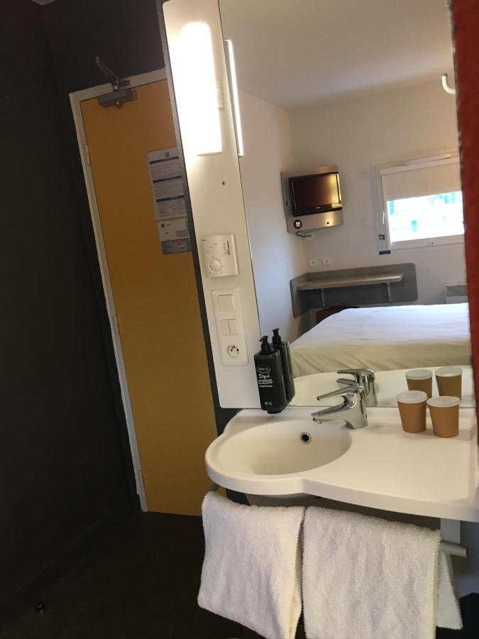 Ibis Budget Rochefort Екстериор снимка